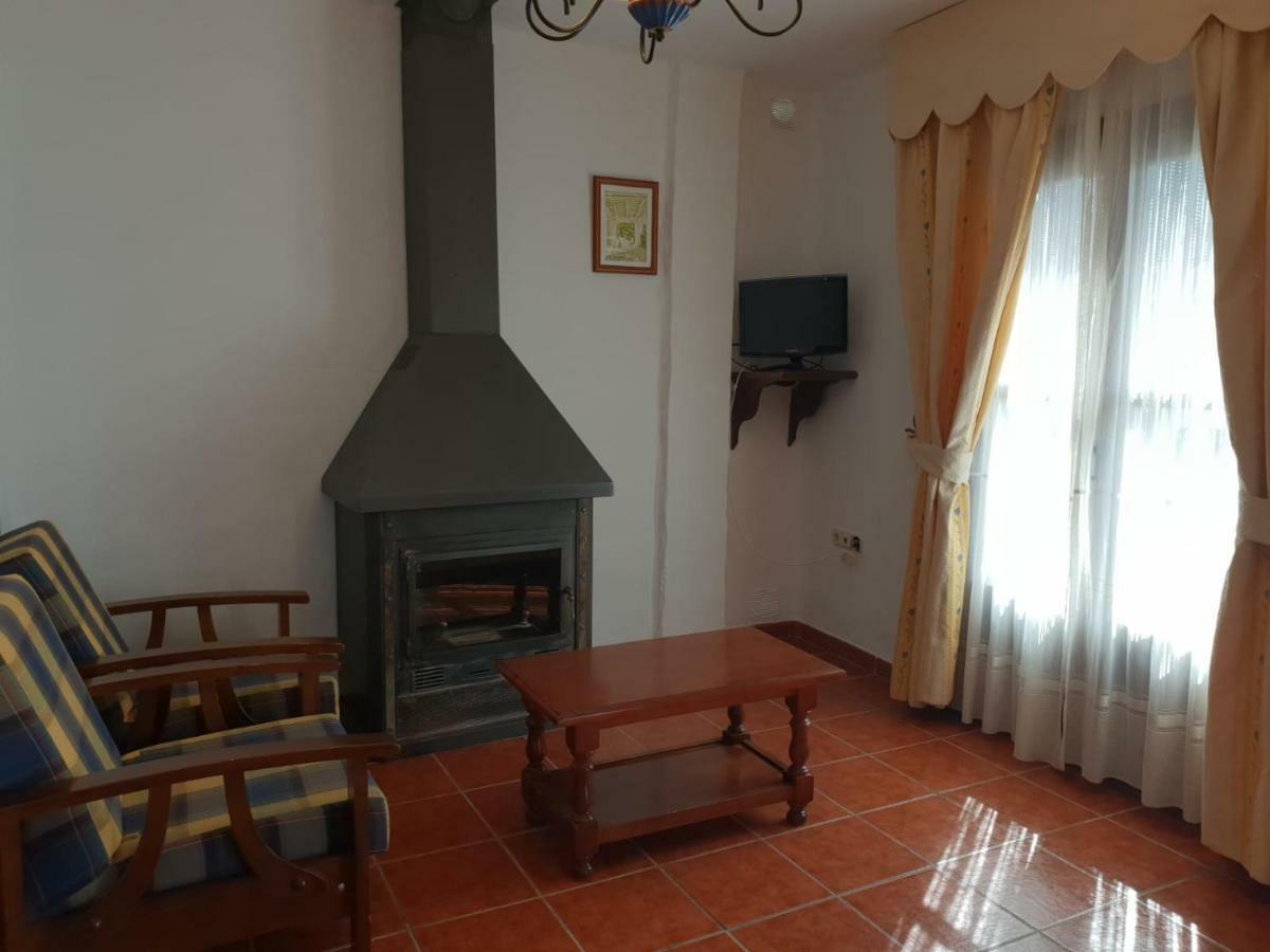 Hostal Ruta De Las Nieves Capileira Εξωτερικό φωτογραφία