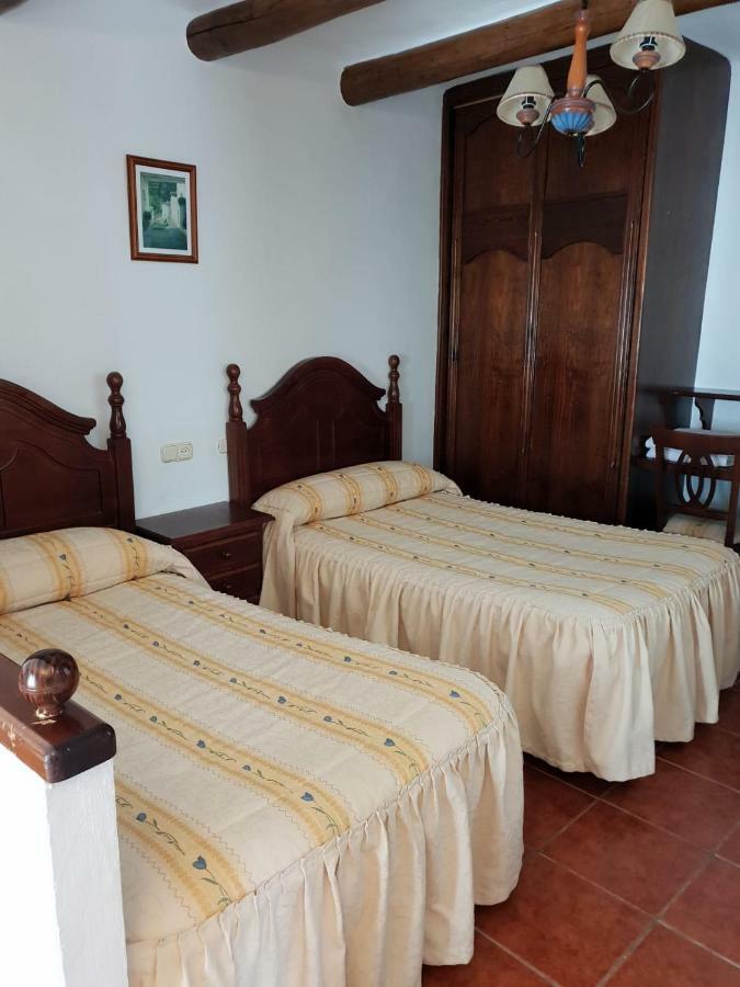 Hostal Ruta De Las Nieves Capileira Εξωτερικό φωτογραφία