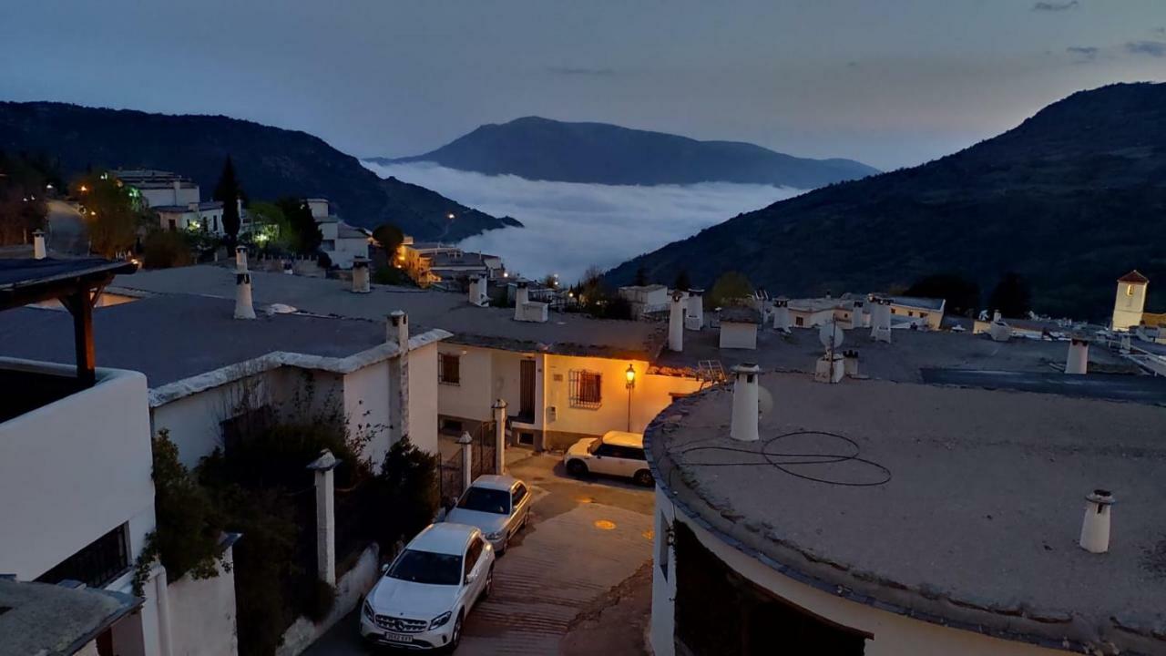 Hostal Ruta De Las Nieves Capileira Εξωτερικό φωτογραφία